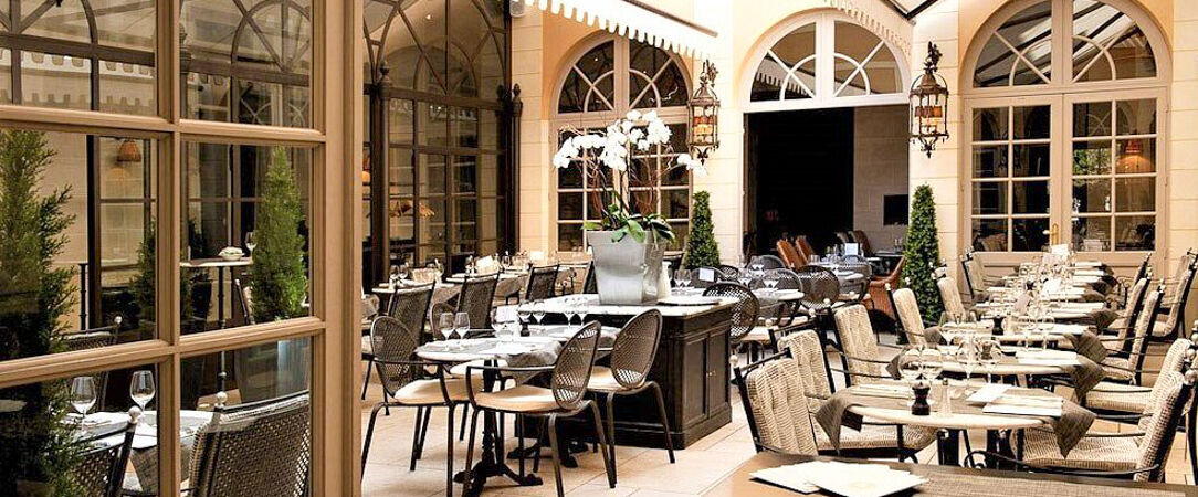 Best Western Premier Grand Monarque Hôtel & Spa ★★★★ - Indulge at a delightful hotel in the ancient Chartres. - Chartres, France